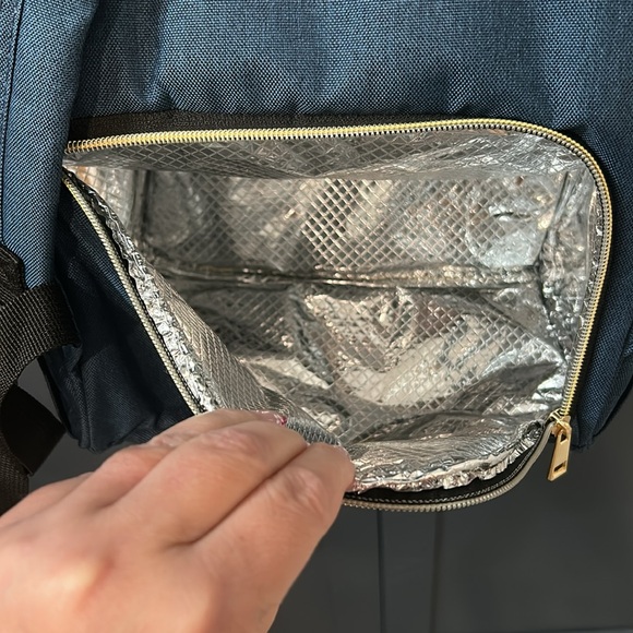 AFBP Breast Pump / Diaper Bag With Cooler NAVY Excellent Condition! - Picture 6 of 9